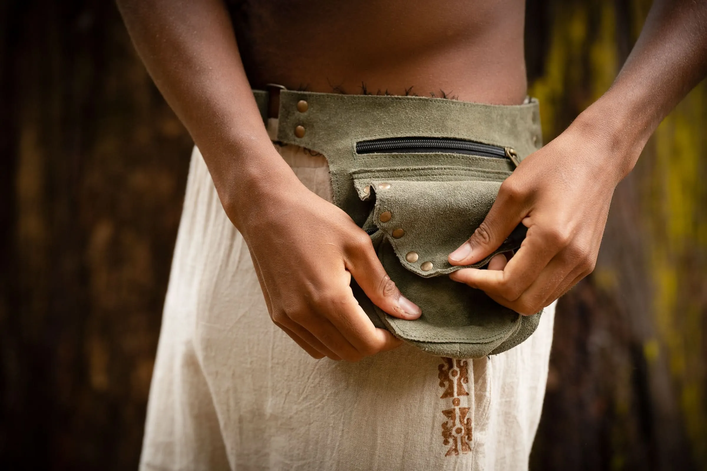 The Nile Recycled Leather Pocket Belt for Men