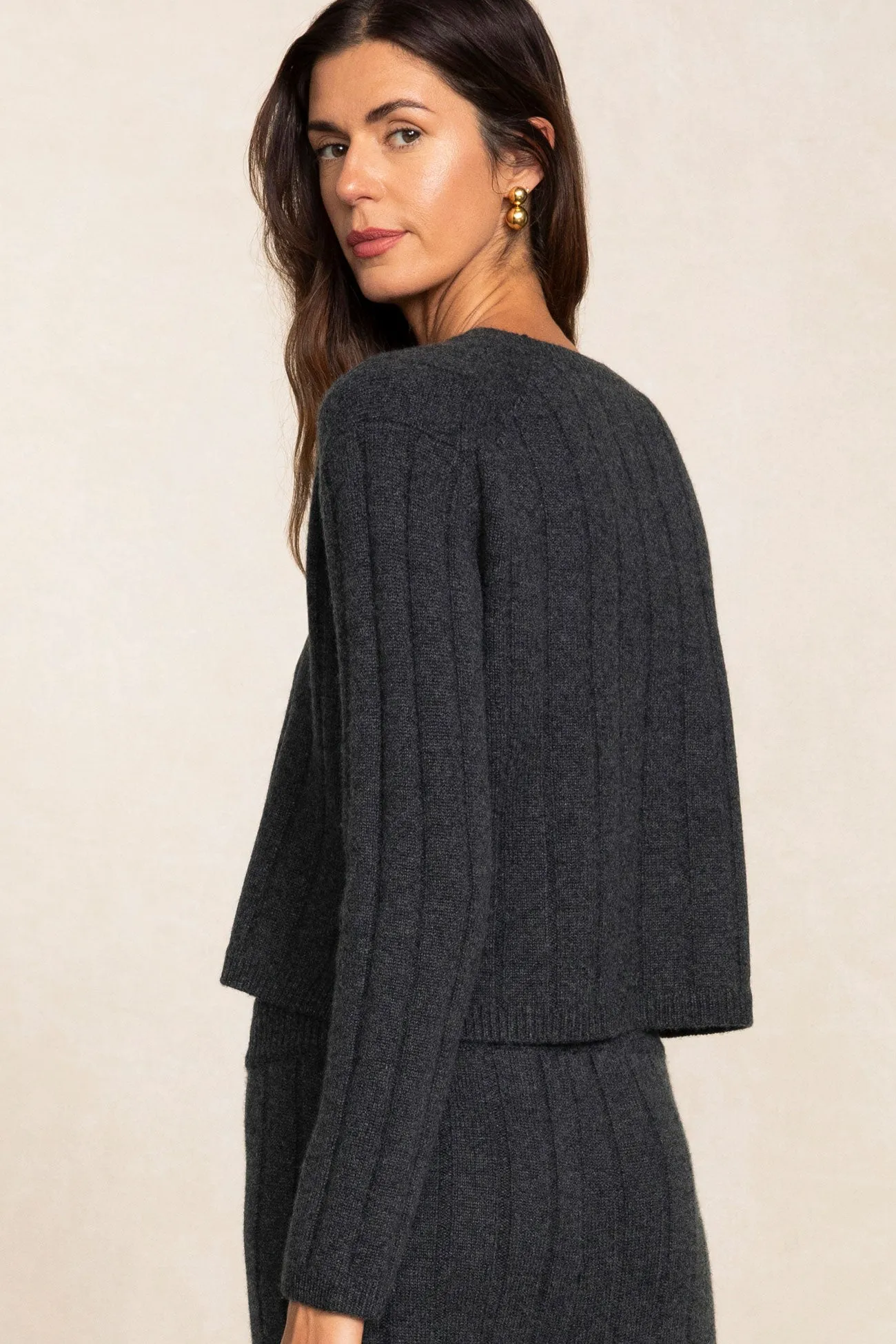 XENIA RIBBED CREWNECK CASHMERE SWEATER